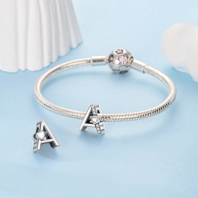 Charm Lettre Cœur Scintillant A~Z