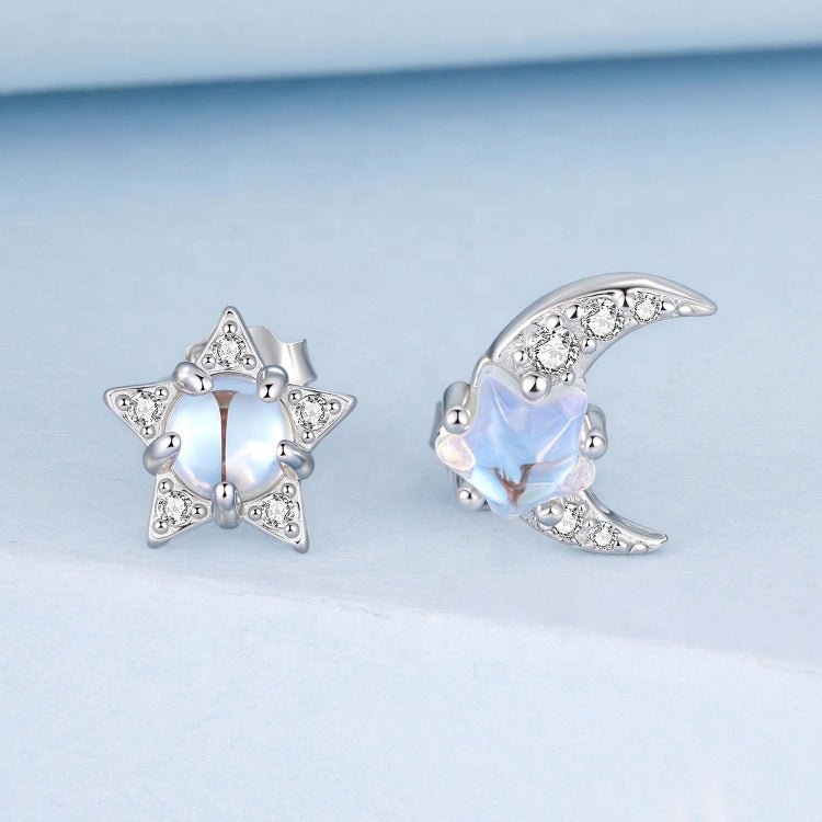Puces d'Oreilles Opale Clair de Lune Étoilé