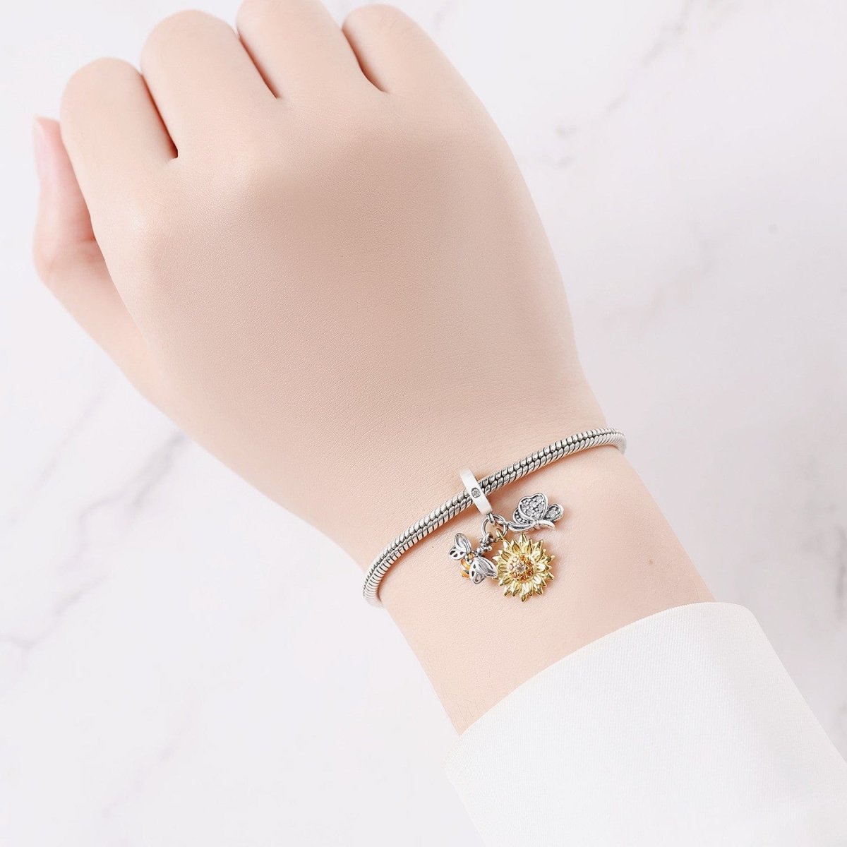 Charm Tournesol, Abeille et Papillon