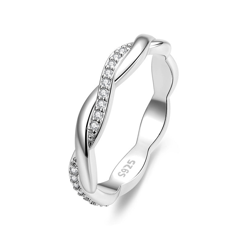 Bague Anneau Pavé Torsadé Radiance