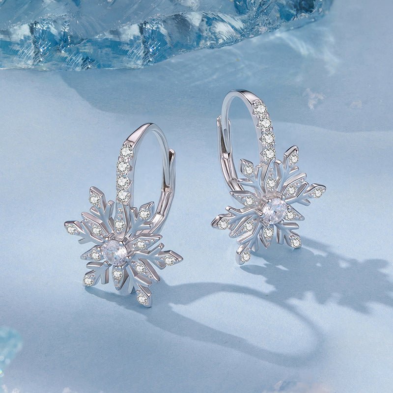 Créoles Flocon de Neige en Cristal d'Hiver